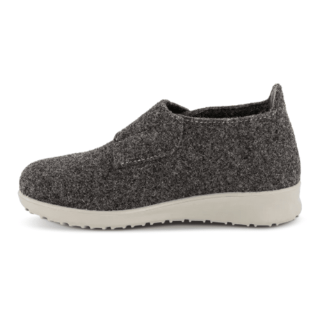 Zapatilla de casa New Feet gris antracita de lana, vista lateral sin la tira de velcro