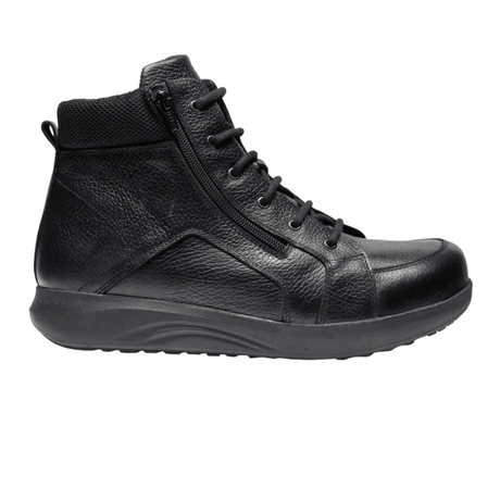 Bota New Feet negra de hombre en piel lisa, vista lateral, con cordones y cremallera