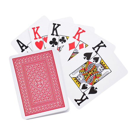 Cartas de juego con números grandes